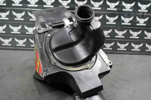 2013 SUZUKI RMZ450 OEM AIRBOX INTAKE AIR CLEANER CASE ASSEBMLY