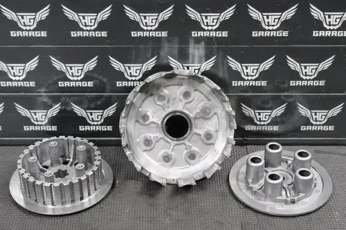 1998 SUZUKI RM125 OEM COMPLETE CLUTCH BASKET HUB 21200-43D04