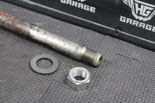 2007 SUZUKI DRZ400 DRZ400E DRZ400S DRZ400SM OEM REAR BACK SWINGARM BOLT