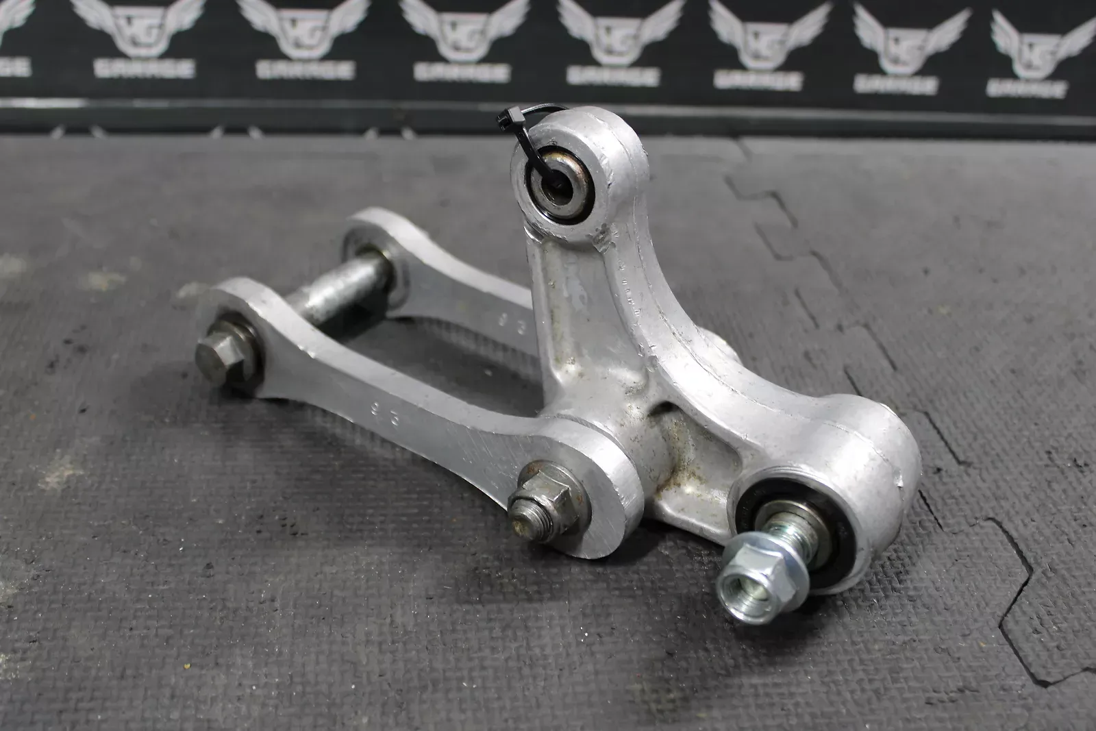 1995 KAWASAKI KX125 KX250 OEM REAR SHOCK SWINGARM LINKAGE