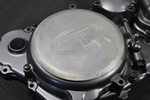 2003 KAWASAKI KLX400R KLX400SR OEM ENGINE MOTOR SIDE CLUTCH COVER 14032-S010