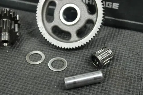 2006 99-06 YAMAHA TTR250 OEM MOTOR STARTER STARTING GEAR SHAFT REDUCTION GOOD!