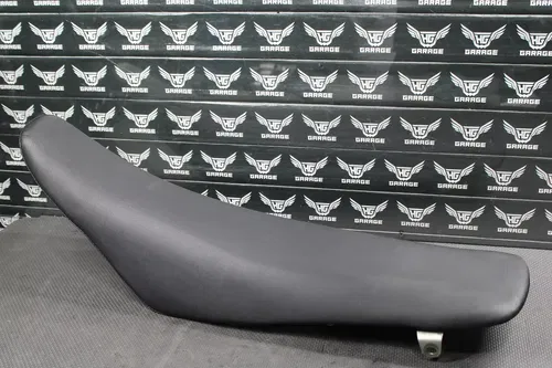 2004 KAWASAKI KX250 OEM SEAT SADDLE NICE! 53066-0034-MA