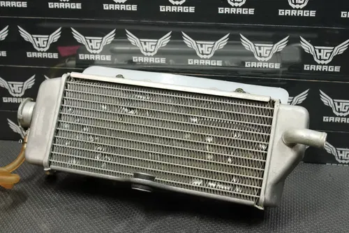 2005 YAMAHA WR450F 03-05 YZ450F OEM RIGHT ENGINE MOTOR COOLING COOLER NICE!