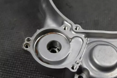 2004 KAWASAKI KX250 OEM ENGINE MOTOR INNER CLUTCH COVER NICE! 14032-0019