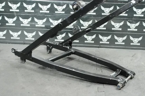2002 YAMAHA 02-04 YZ125 OEM REAR BACK SUB FRAME SUBFRAME 5XE-21190-00-00