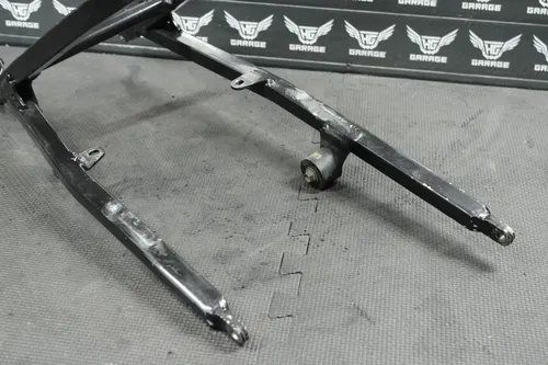 2002 YAMAHA 02-04 YZ125 OEM REAR BACK SUB FRAME SUBFRAME 5XE-21190-00-00