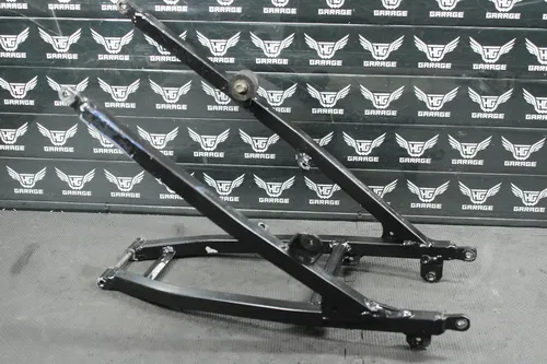 2002 YAMAHA 02-04 YZ125 OEM REAR BACK SUB FRAME SUBFRAME 5XE-21190-00-00