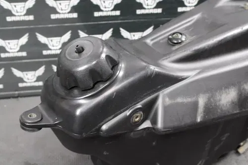 2003 KAWASAKI KX250 OEM GAS FUEL TANK CELL PETROL RESERVOIR 51001-1679-6Z