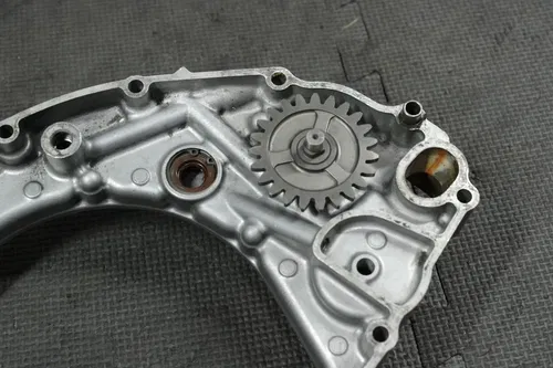 2005 SUZUKI 05-07 RMZ450 OEM ENGINE MOTOR INNER CLUTCH COVER WATERPUMP 11340-35G