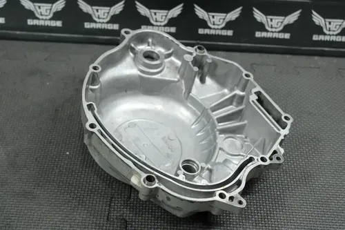 2004 YAMAHA TTR125L TTR125LE OEM ENGINE MOTOR INNER CLUTCH COVER 5HP-15421-00