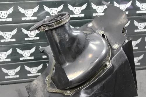 2006 06-08 HONDA CRF450R OEM AIRBOX INTAKE AIR CLEANER CASE 17250-MEN-850