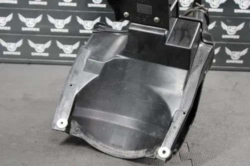 2006 06-08 HONDA CRF450R OEM AIRBOX INTAKE AIR CLEANER CASE 17250-MEN-850
