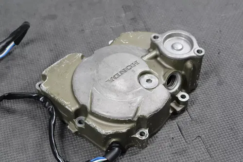 2005 HONDA CRF250R OEM STATOR MAGNETO GENERATOR ALTERNATOR COVER 31120-KRN-670