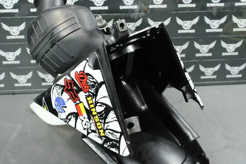 2007 HONDA CRF250R OEM AIRBOX INTAKE AIR CLEANER CASE ASSEMBLY 17250-KRN-850