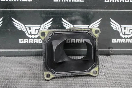 1996 SUZUKI RM125 OEM INTAKE REED BLOCK ASSEMBLY 13110-36E01