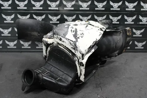 1989 HONDA CR125R OEM AIRBOX INTAKE AIR CLEANER CASE 17210-KS7-831