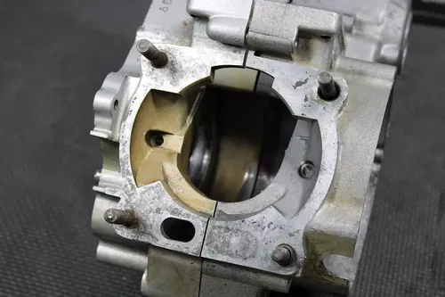 1990 YAMAHA YZ125 OEM LEFT RIGHT ENGINE MOTOR CRANKCASE CRANK CASES BLOCK