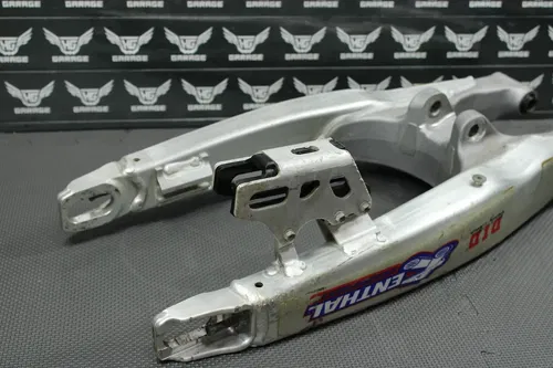 2009 09-11 YAMAHA YZ250F OEM SWINGARM SWING ARM SUSPENSION 17D-22110-00-00