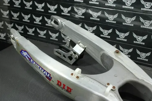 2009 09-11 YAMAHA YZ250F OEM SWINGARM SWING ARM SUSPENSION 17D-22110-00-00