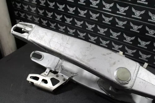 1999 YAMAHA YZ250 OEM SWINGARM SWING ARM SUSPENSION NICE! 5MV-22110-00-00