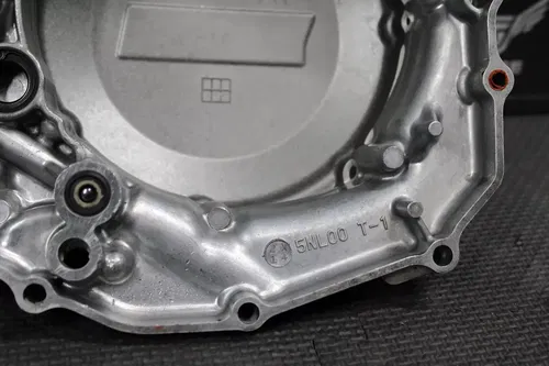 2004 YAMAHA  01-05 YZ250F OEM ENGINE MOTOR INNER CLUTCH COVER 5NL-12422-10-00