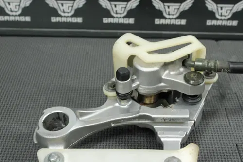 2006 KAWASAKI 06-10 KX450F OEM NISSIN REAR BACK BRAKE CALIPER MASTER CYLINDER HO