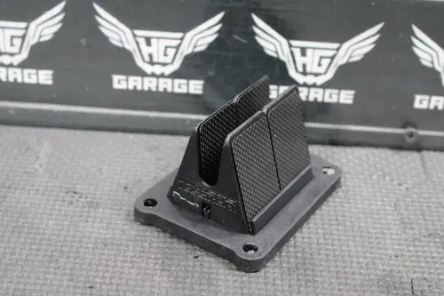 2001 HONDA CR125R VFORCE 3 INTAKE REED BLOCK ASSEMBLY 14100-KZ4-L11 NICE!