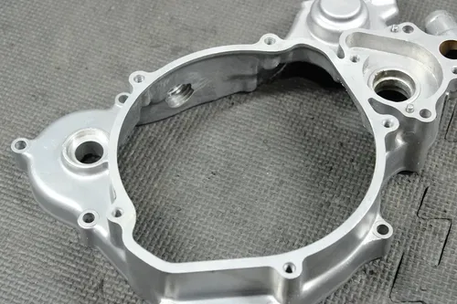 1999 HONDA CR125R OEM ENGINE MOTOR INNER CLUTCH COVER 11342-KZ4-J00