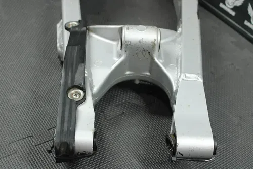2004 KAWASAKI 03-05 KDX200 03-04 KDX220R OEM SWINGARM SWING ARM SUSPENSION