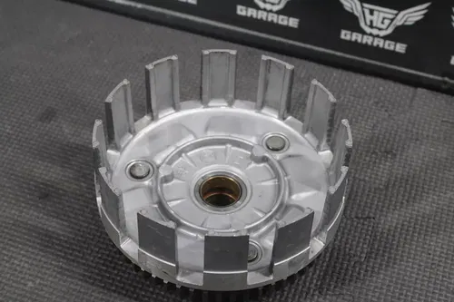 2004 YAMAHA 01-07 YZ250F OEM COMPLETE CLUTCH BASKET HUB PRESSURE HUB PLATE