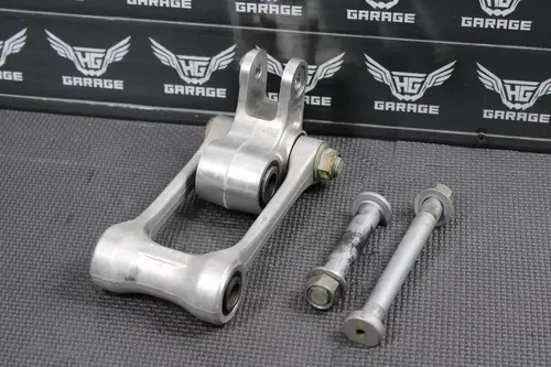 2018 YAMAHA YZ450F OEM REAR SHOCK LINKAGE LINKS 17D-2217A-00-00 NICE!