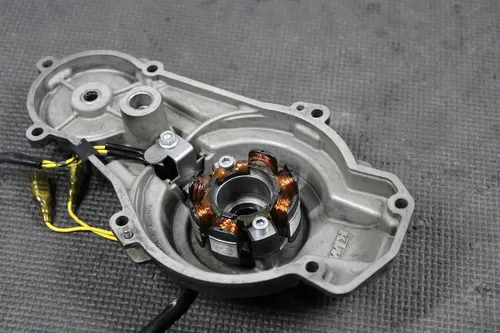 2008 KTM 07-08 450SXF STATOR MAGNETO GENERATOR ALTERNATOR COVER 77330002100