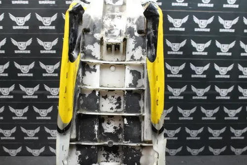 1999 SUZUKI RM125 RM250 OEM SEAT SADDLE COVER PAN 45100-37E20