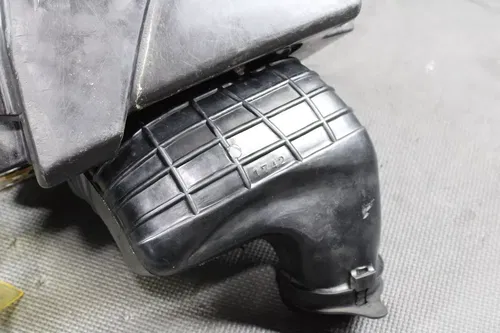 1999 KAWASAKI KX125 OEM AIRBOX INTAKE AIR CLEANER CASE 11011-1557-6D 14073-1742