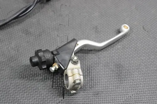 2007 06-07 HONDA CRF450R OEM CLUTCH PERCH MOUNT WITH LEVER  22870-MEN-850