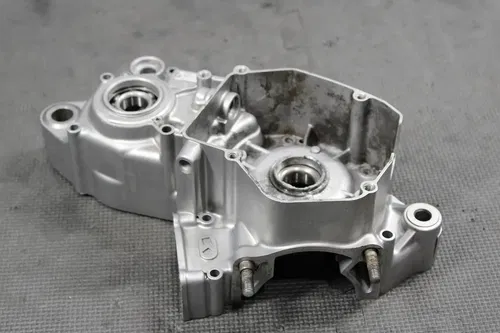 2001 HONDA CR125R OEM LEFT ENGINE MOTOR CRANKCASE CRANK CASES BLOCK