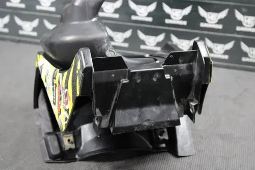 2007 SUZUKI RMZ450 RMZ450Z OEM AIRBOX INTAKE AIR CLEANER CASE 13700-35G30