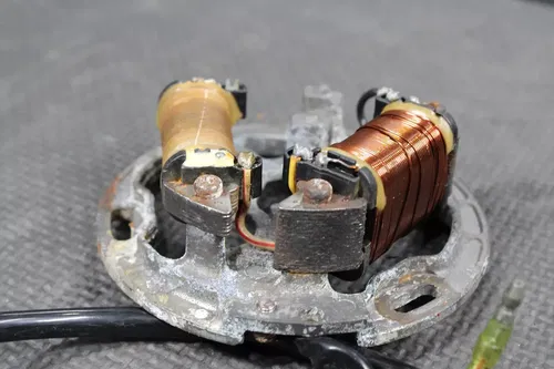 1995 KAWASAKI 95-06 KDX200 OEM STATOR MAGNETO GENERATOR ALTERNATOR