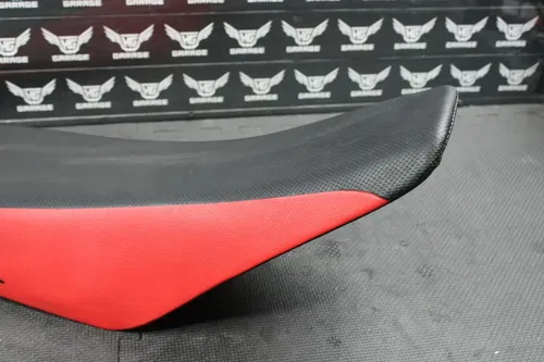 2005 HONDA CR125R CR250R OEM SEAT SADDLE CUSHION 77100-KSR-710 NICE!