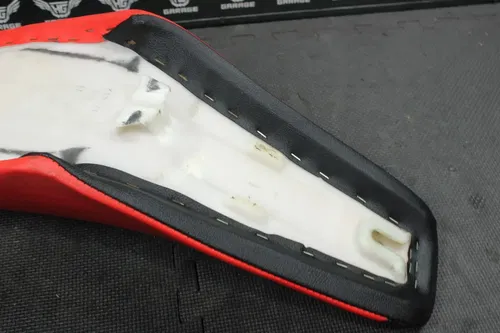 2005 HONDA CR125R CR250R OEM SEAT SADDLE CUSHION 77100-KSR-710 NICE!