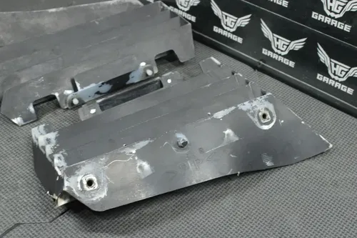 2015 YAMAHA YZ250F OEM RADIATOR GUARD SHIELD LOUVER VENT 1SL-2172A-00-00