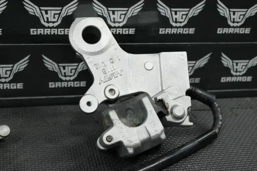 2001 99-01 KAWASAKI KX125 OEM REAR BACK BRAKE CALIPER MASTER CYLINDER LEVER GOOD