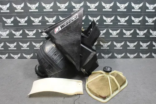 2005 HONDA CRF250R OEM AIRBOX INTAKE AIR CLEANER CASE 17250-KRN-730