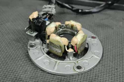 2004 YAMAHA 03-05 YZ450F STATOR MAGNETO ROTOR FLYWHEEL 17D-85550-10-00