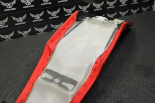 2006 HONDA CRF250R OEM SEAT SADDLE 77100-KRN-A01