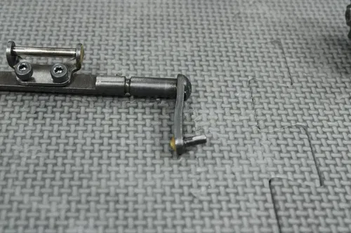 1995 KAWASAKI KX125 OEM ENGINE POWERVALVE EXHUAST VALVE LINKAGE GOVERNOR