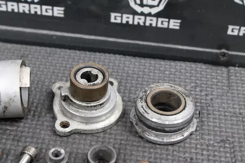 1993 YAMAHA YZ250 OEM ENGINE POWER VALVE GOVERNOR 4EW-1131A-00-00