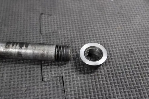 2006 KTM 450SX OEM REAR BACK SWINGARM BOLT SUSPENSION PIVOT AXLE 77304037000
