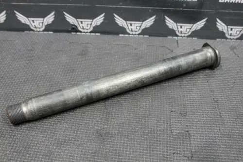2005 HONDA CRF250R OEM REAR AXLE BACK WHEEL RIM PIVOT BOLT AXEL 42301-KZ4-J40